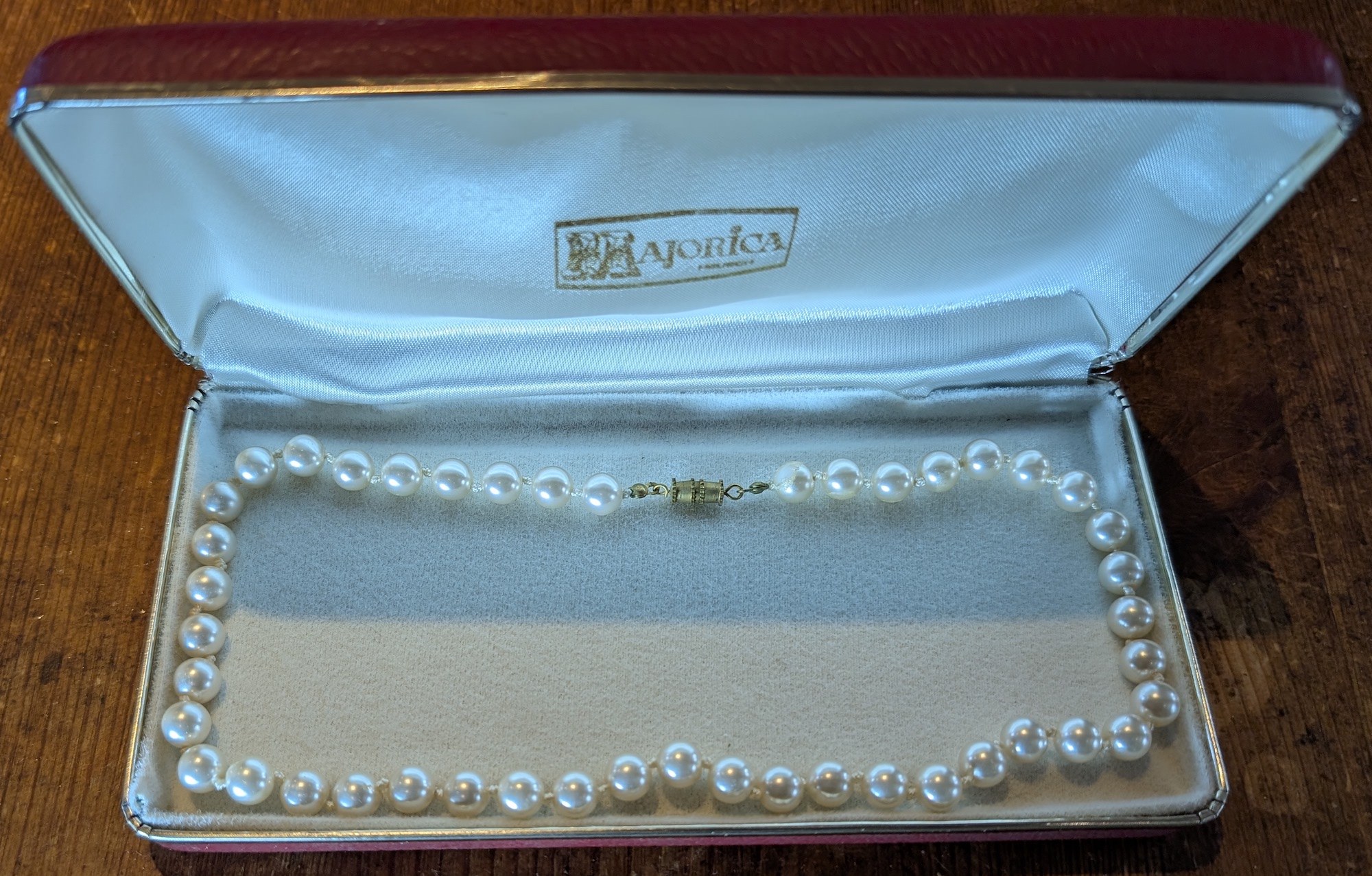 necklace in box