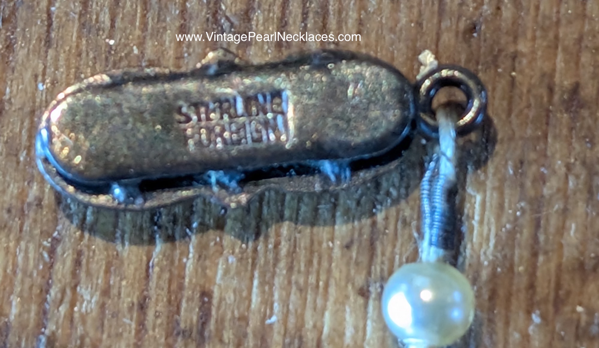 necklace clasp reverse