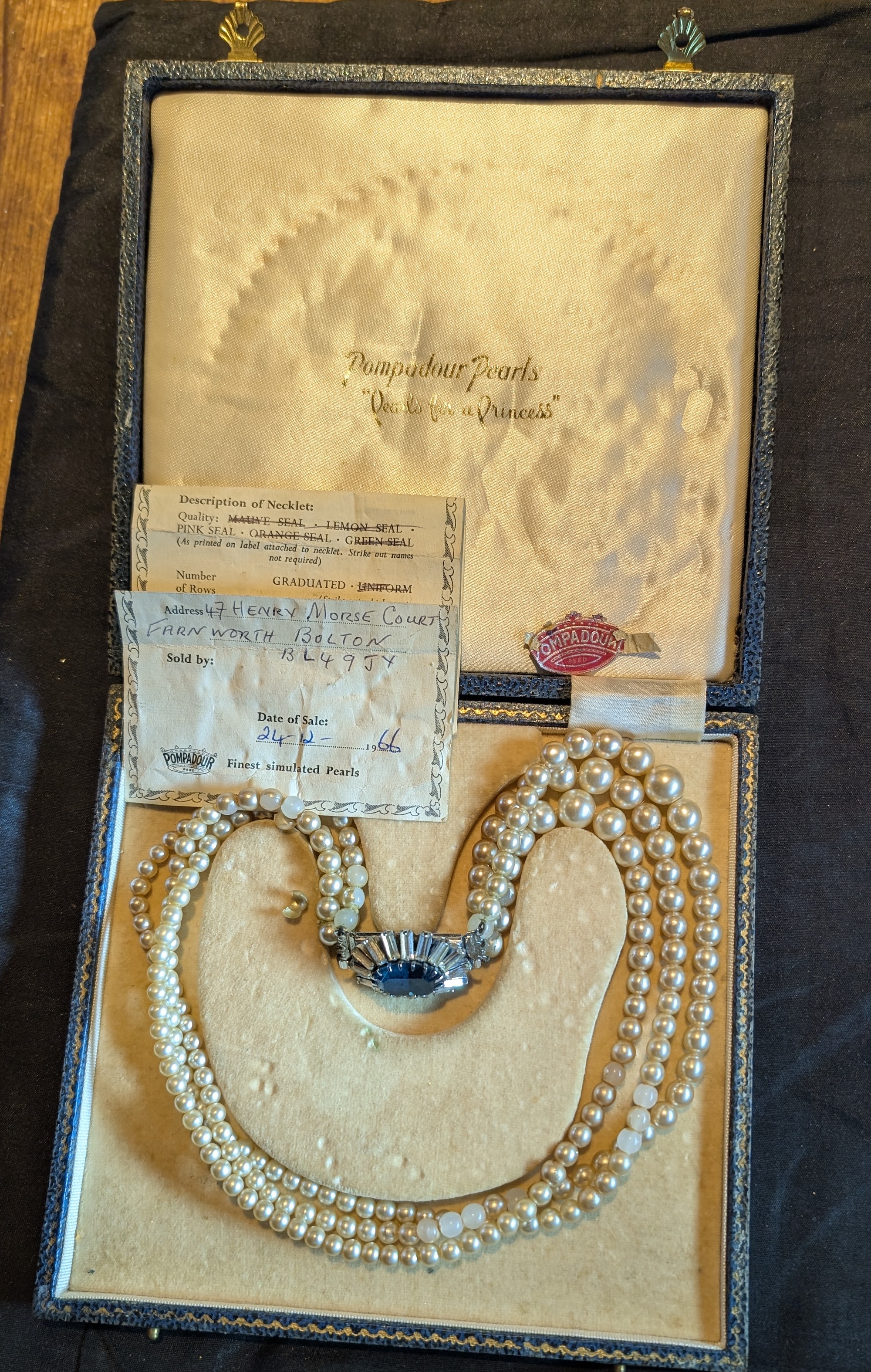 necklace in box